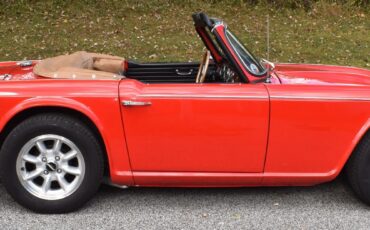 Triumph-TR-4A-1966-Convertible-11