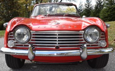 Triumph-TR-4A-1966-Convertible-2