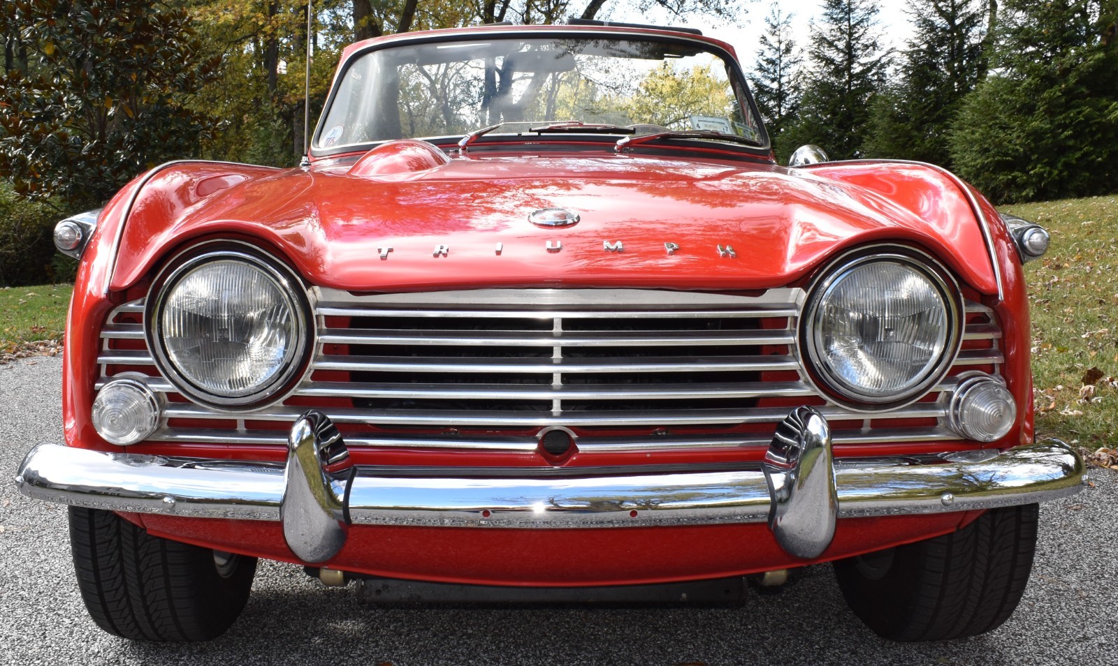 Triumph-TR-4A-1966-Convertible-2