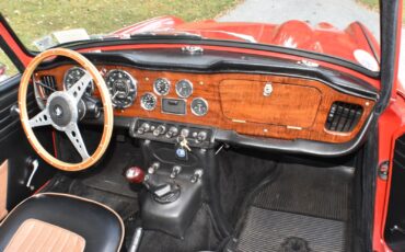 Triumph-TR-4A-1966-Convertible-25
