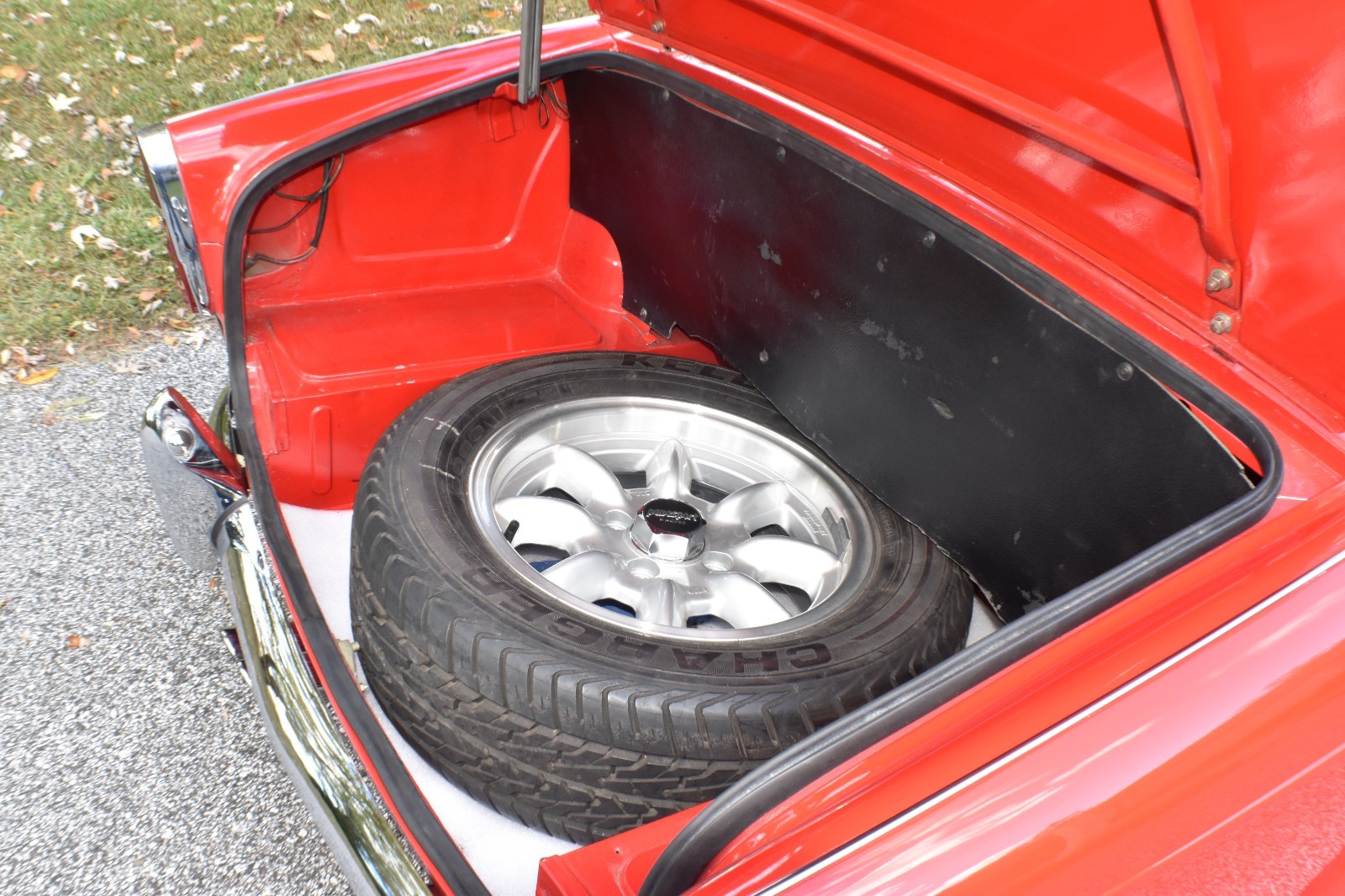 Triumph-TR-4A-1966-Convertible-28
