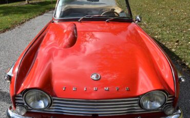 Triumph-TR-4A-1966-Convertible-3