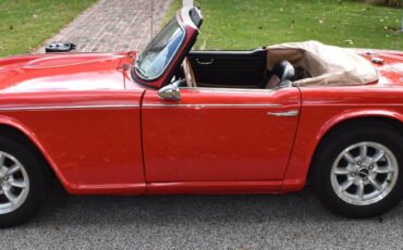 Triumph-TR-4A-1966-Convertible-5