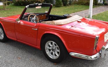 Triumph-TR-4A-1966-Convertible-6
