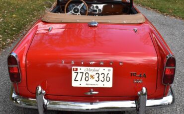 Triumph-TR-4A-1966-Convertible-8