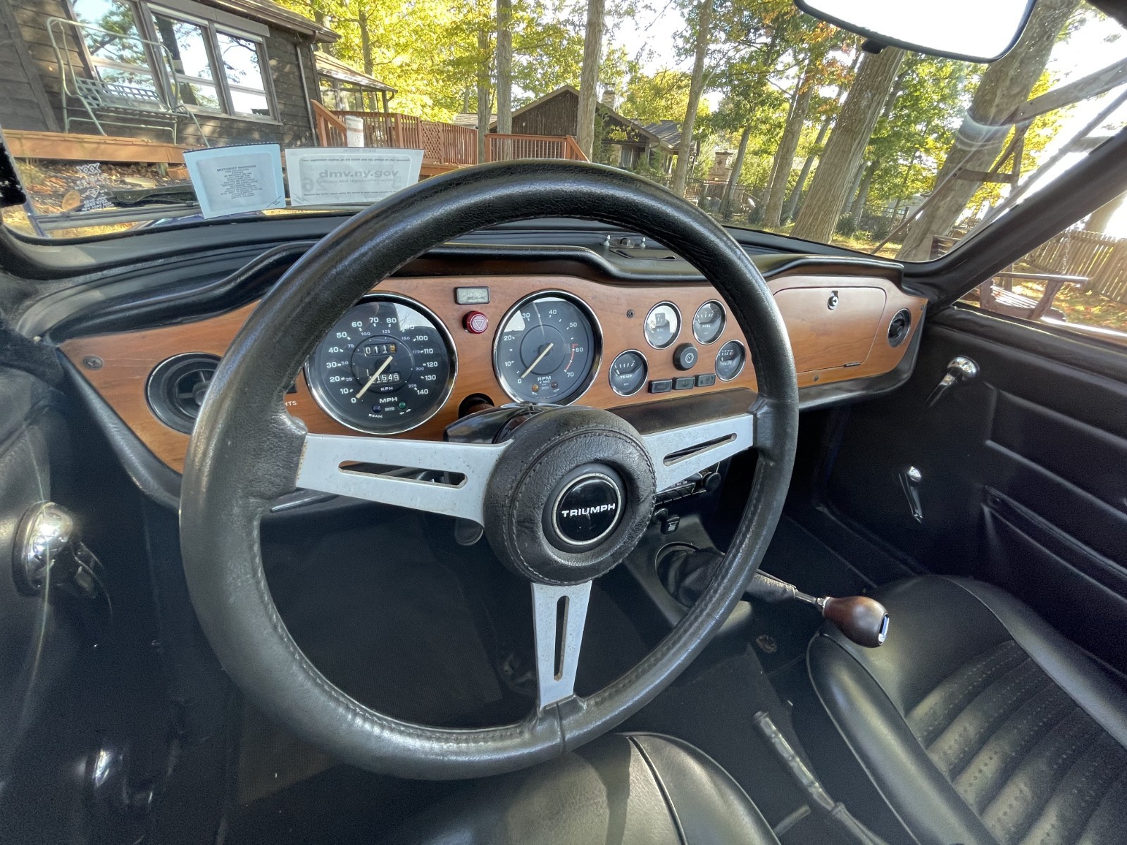 Triumph-TR-6-1976-Convertible-12