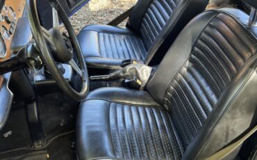 Triumph-TR-6-1976-Convertible-16