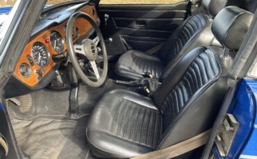 Triumph-TR-6-1976-Convertible-17