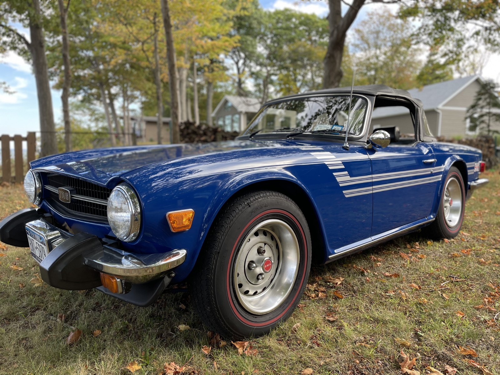 Triumph-TR-6-1976-Convertible-2