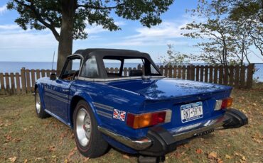Triumph-TR-6-1976-Convertible-3