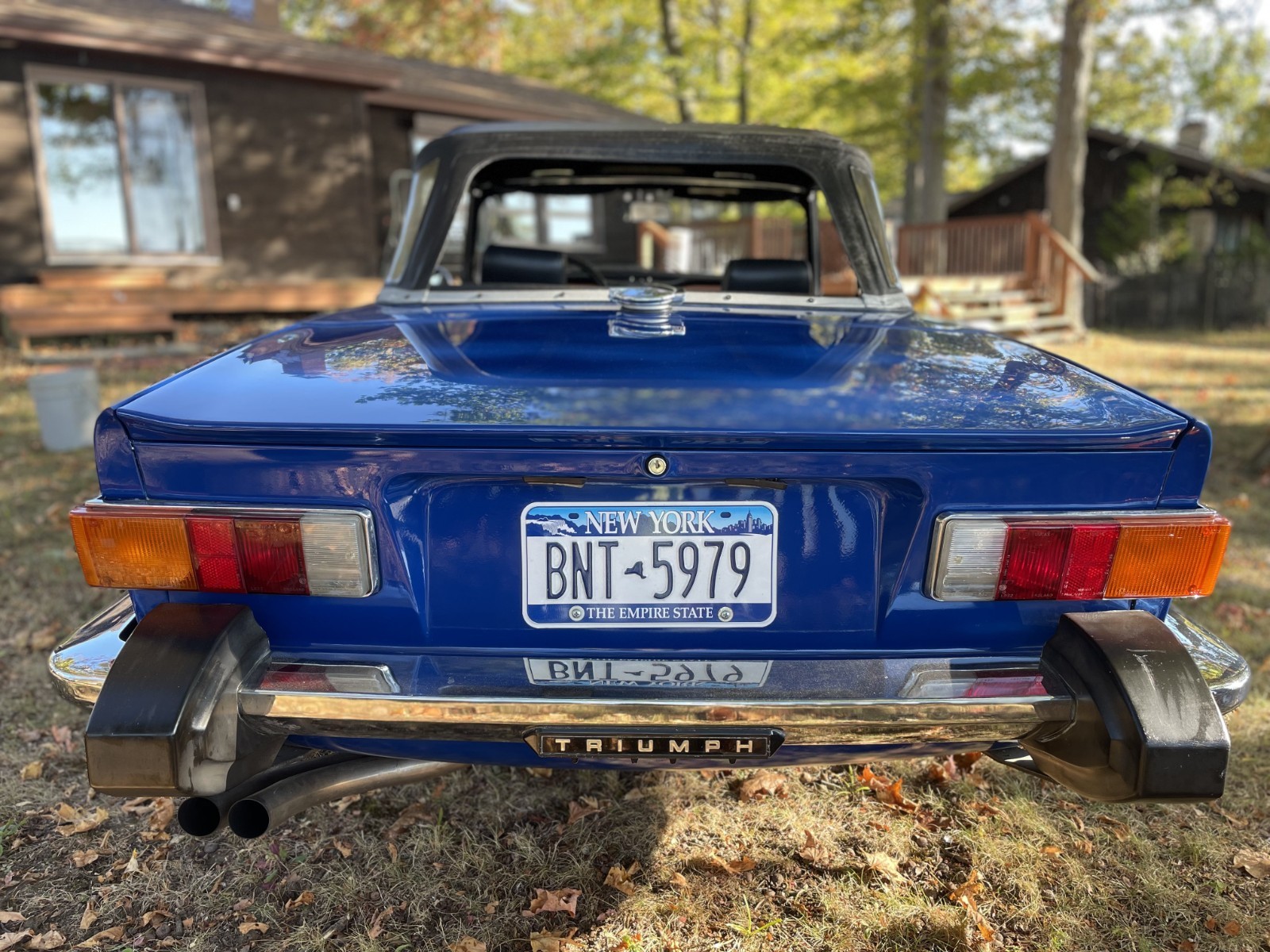 Triumph-TR-6-1976-Convertible-8