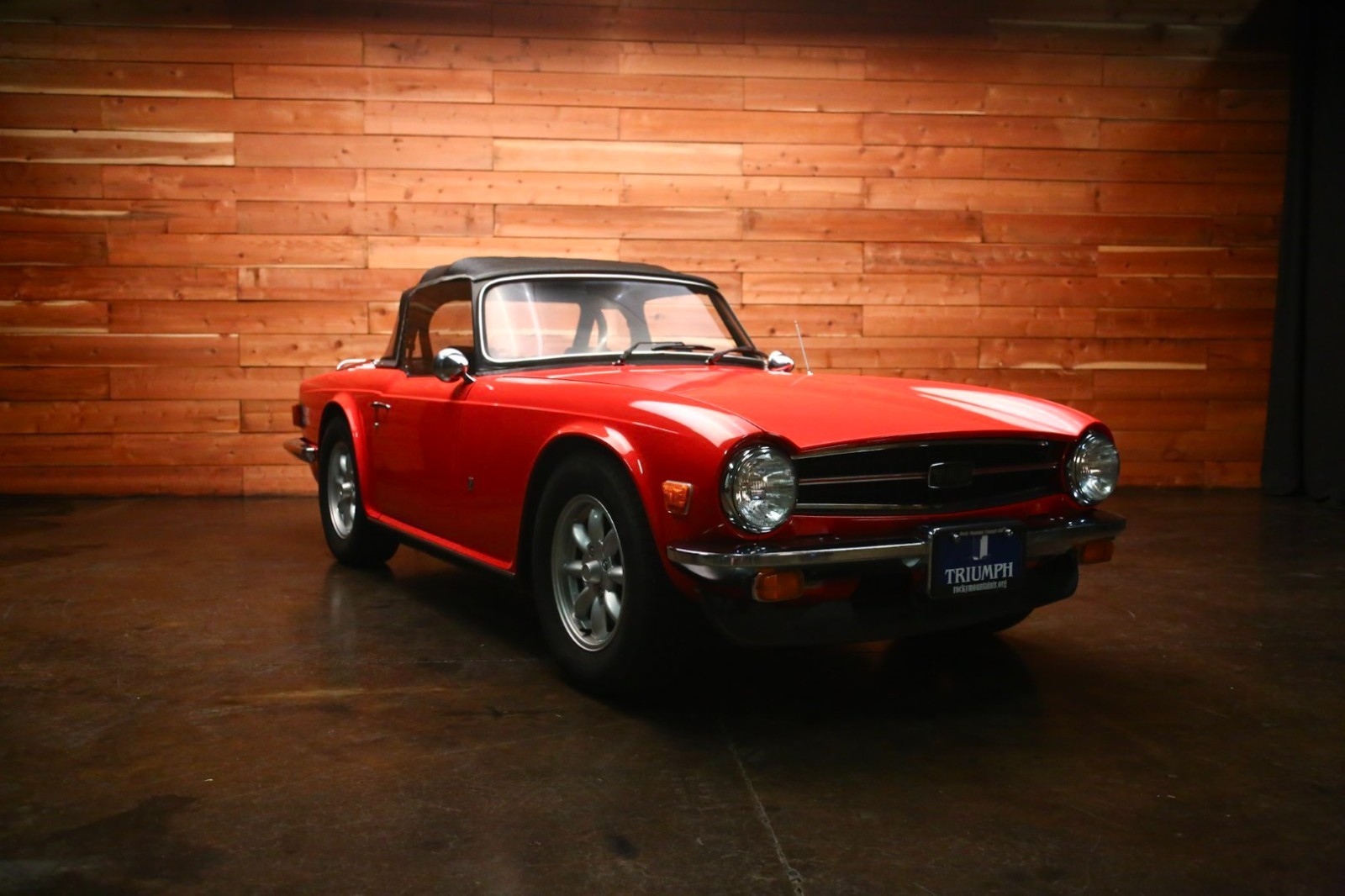 Triumph-TR-6-1976