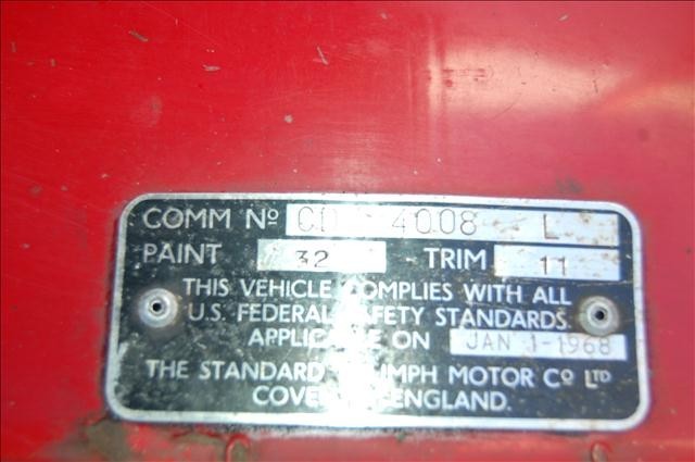 Triumph-TR250-1968-Convertible-9