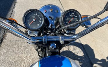 Triumph-Tiger-1973-8