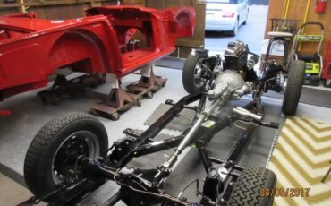 Triumph-Tr4-1962-Signal-Red-Black-1