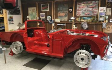 Triumph-Tr4-1962-Signal-Red-Black-13