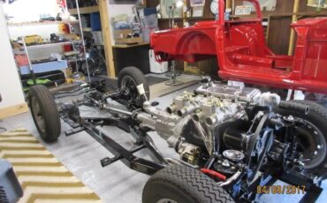 Triumph-Tr4-1962-Signal-Red-Black-2