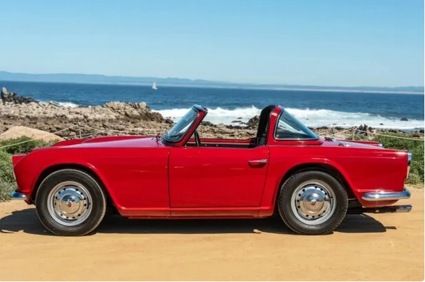 Triumph-Tr4-1962-Signal-Red-Black-4