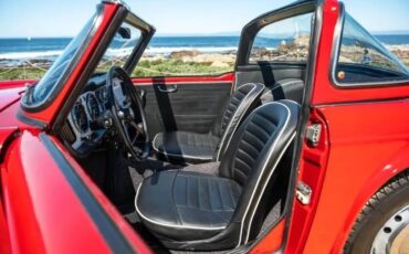 Triumph-Tr4-1962-Signal-Red-Black-5