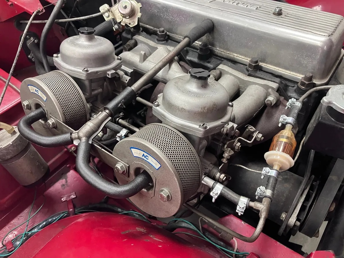 Triumph-Tr4-1965-Dark-Red-Tan-14