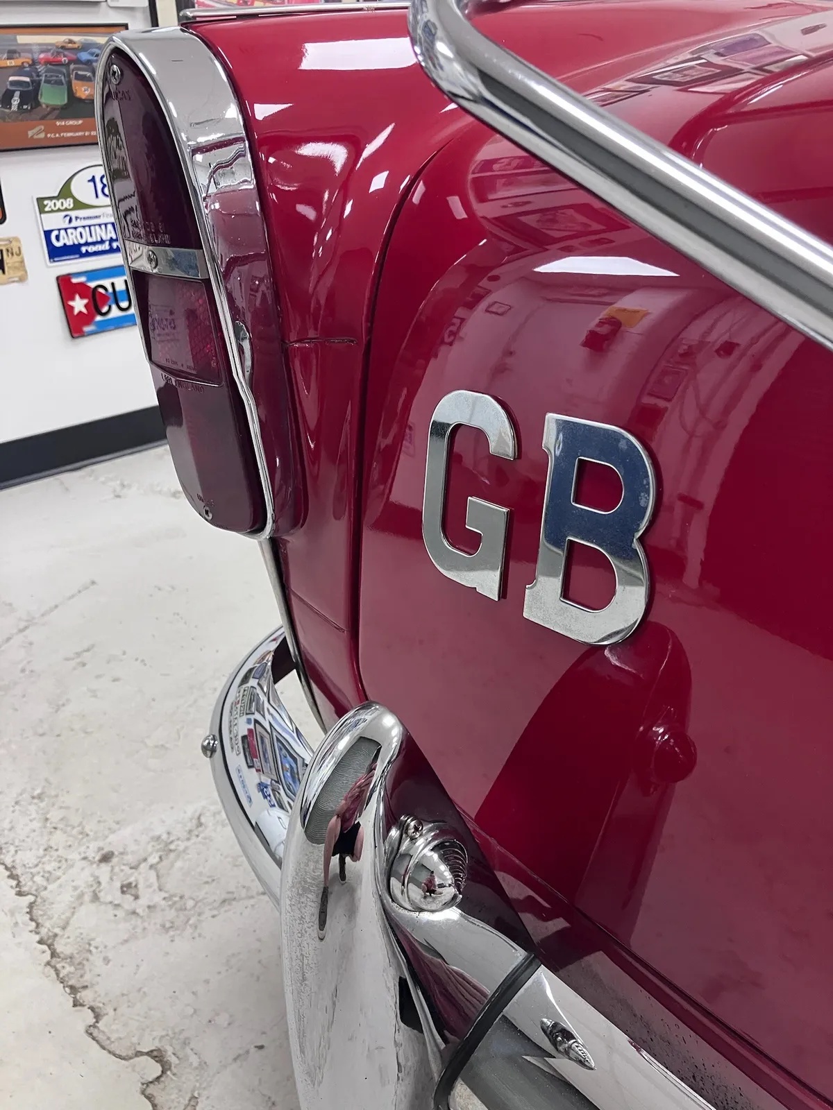 Triumph-Tr4-1965-Dark-Red-Tan-8