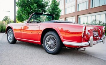 Triumph-Tr4a-1965-Red-Black
