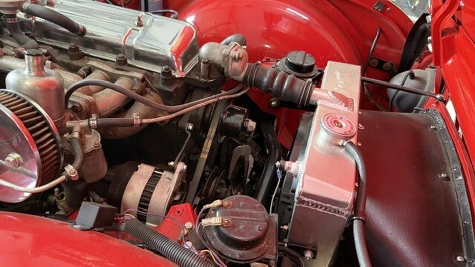 Triumph-Tr4a-1967-Red-Dark-Tan-7