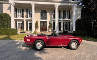 Triumph-Tr6-1974-9