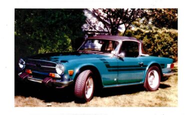 Triumph-Tr6-1974-Emerald-Green-Black