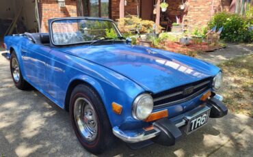 Triumph-Tr6-1974-French-Blue-Black-1