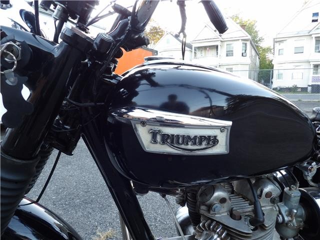 Triumph-Trophy-1969-16