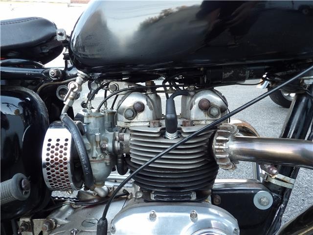 Triumph-Trophy-1969-32
