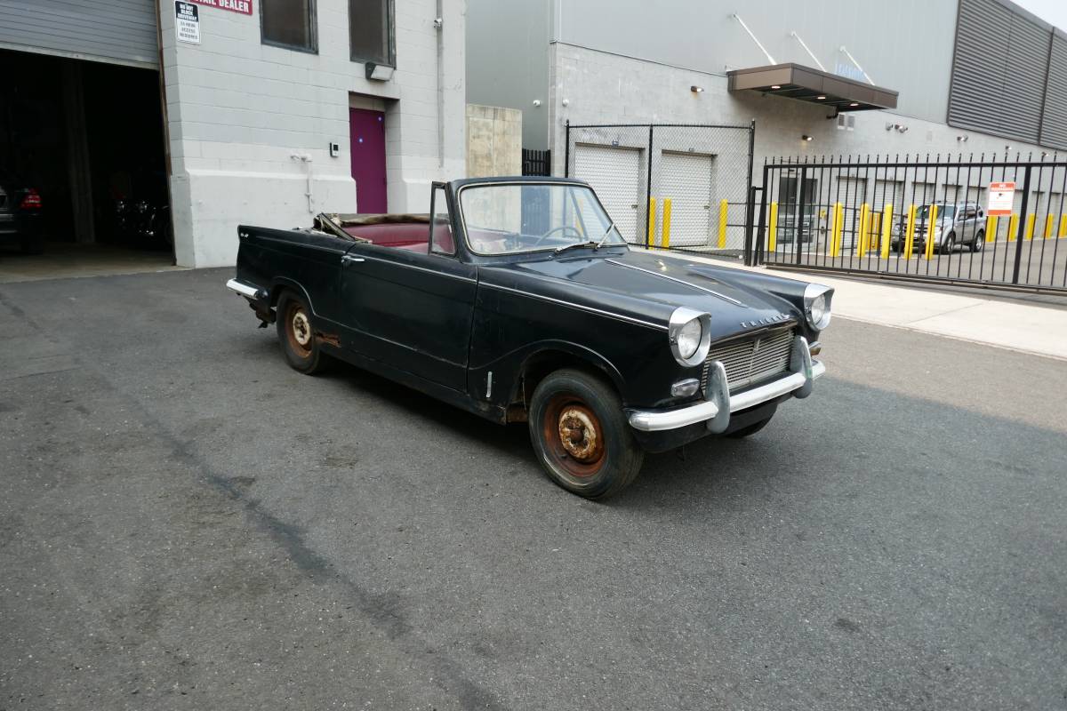 Triumph-herald-1963-black