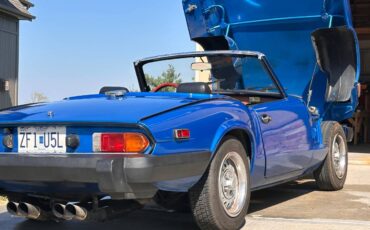 Triumph-spitfire-1500-1980-blue-12