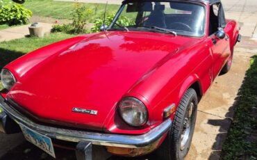 Triumph-spitfire-1971-red