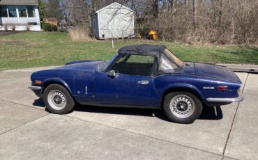 Triumph-spitfire-1972-blue-1