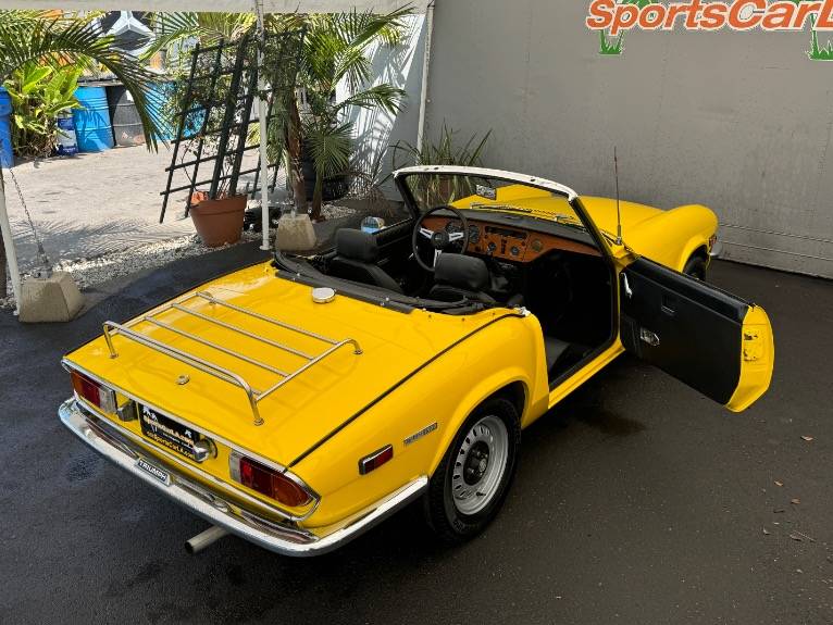 Triumph-spitfire-1973-33