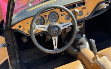 Triumph-spitfire-1975-red-2