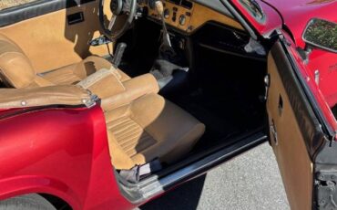 Triumph-spitfire-1975-red-6