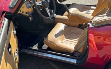 Triumph-spitfire-1975-red-7