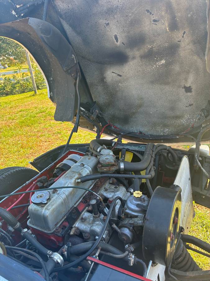 Triumph-spitfire-1980-red-10