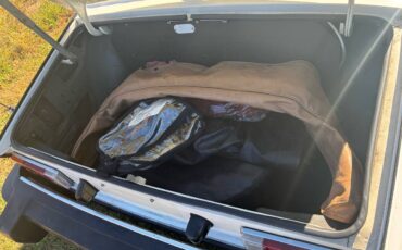 Triumph-spitfire-1980-red-3