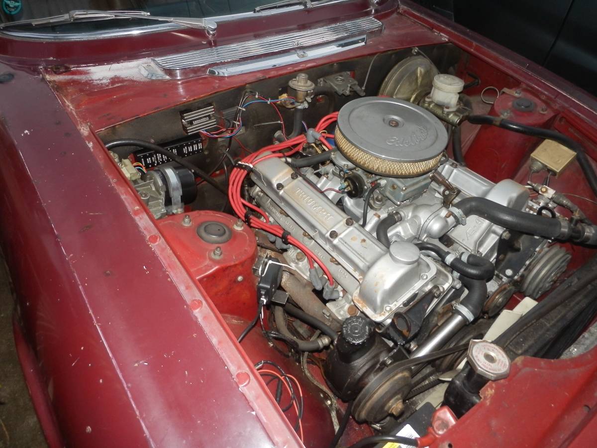 Triumph-stag-1973-red-5