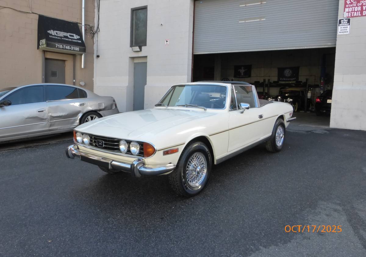 Triumph-stag-1973-white-2