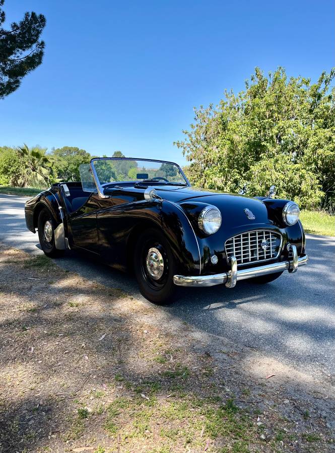Triumph-tr3-1956-black-1