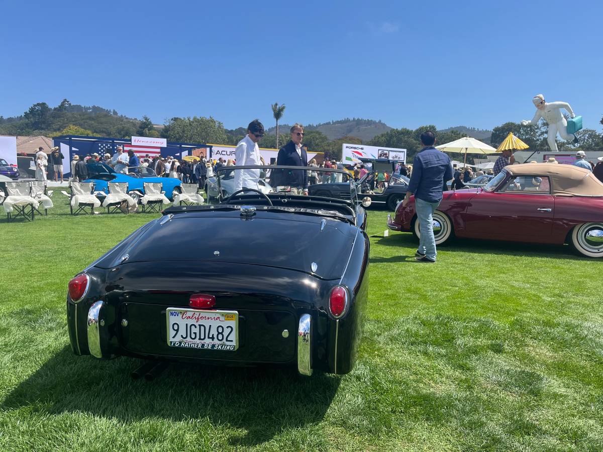 Triumph-tr3-1956-black-3