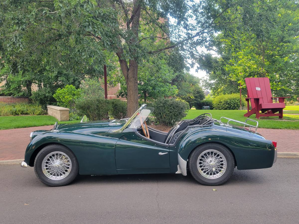 Triumph-tr3b-1962-green-4