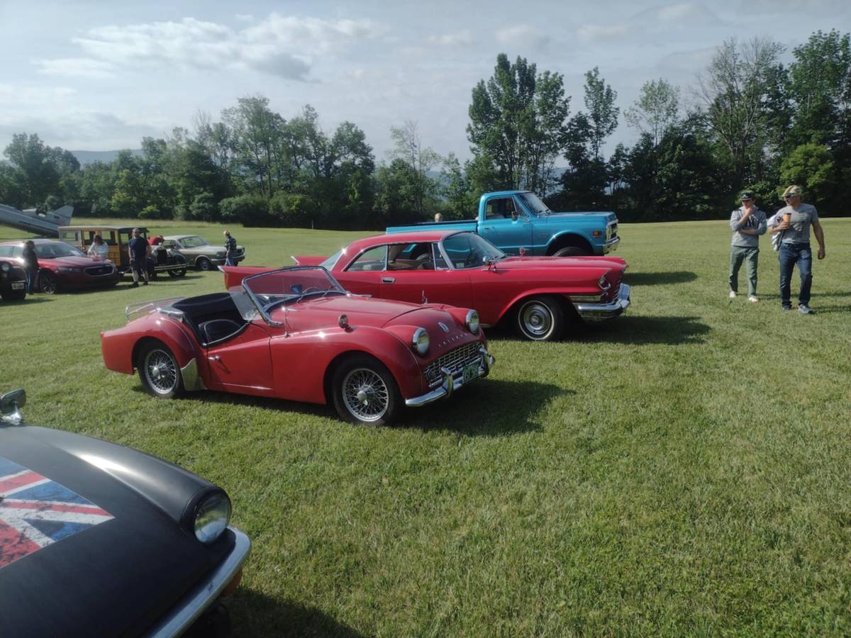 Triumph-tr3b-1962-red-18