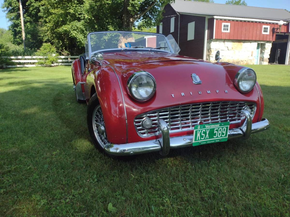 Triumph-tr3b-1962-red-21