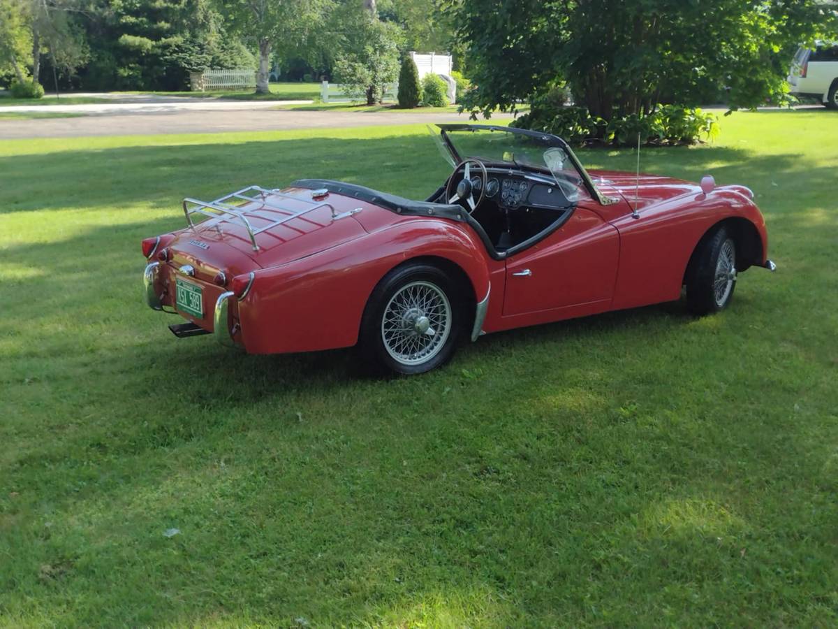Triumph-tr3b-1962-red-23